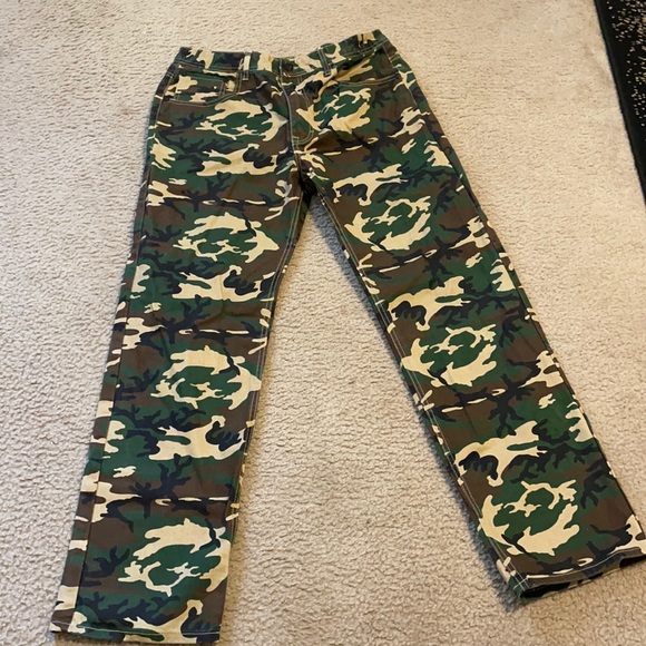 Akademiks Other - Akademiks Men Camo Jeans